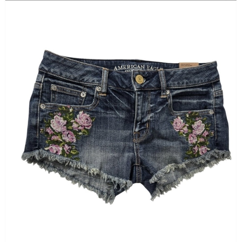 American Eagle Festival Shortie Denim Shorts Women's 2‎ Floral Embroidered Boho